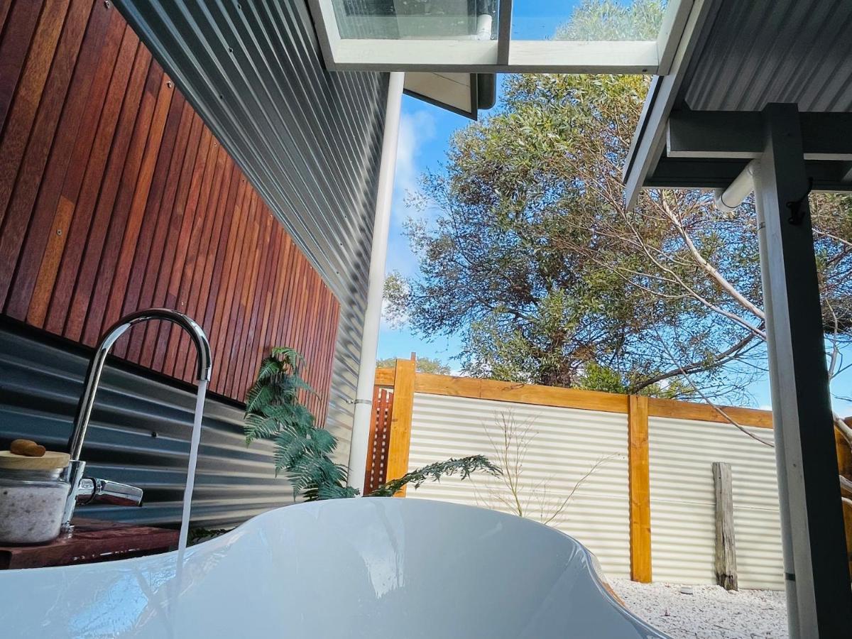 Grape Juice Retreat Rustic Romantic Gateway 5Mins To Beaches & Town Margaret River Exterior photo